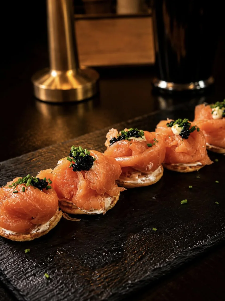 smoked salmon blinis